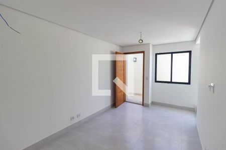 Sala de casa de condomínio à venda com 2 quartos, 84m² em Pestana, Osasco