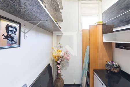 Apartamento para alugar com 77m², 2 quartos e 1 vagaQuarto de Serviço