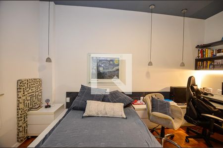 Quarto de apartamento à venda com 3 quartos, 178m² em Icaraí, Niterói