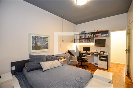 Quarto de apartamento à venda com 3 quartos, 178m² em Icaraí, Niterói