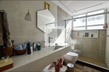 Apartamento à venda com 178m², 3 quartos e sem vagaBanheiro