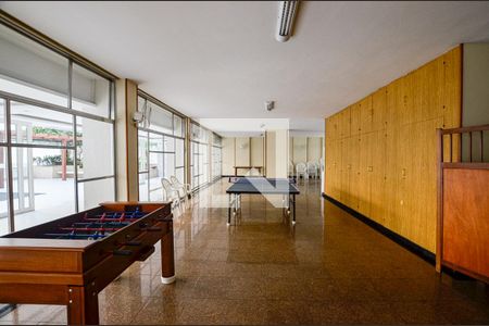 Apartamento à venda com 178m², 3 quartos e sem vagaÁrea comum