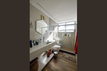 Apartamento à venda com 178m², 3 quartos e sem vagaBanheiro