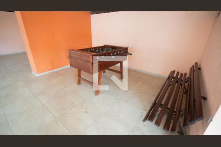 Apartamento à venda com 72m², 2 quartos e sem vagaÁrea comum