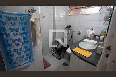 Banheiro de apartamento à venda com 2 quartos, 72m² em Centro, Rio de Janeiro