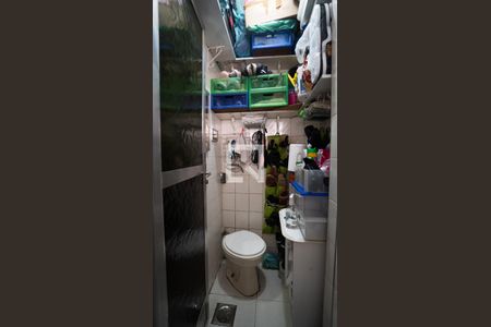 Apartamento à venda com 72m², 2 quartos e sem vagaBanheiro de serviço