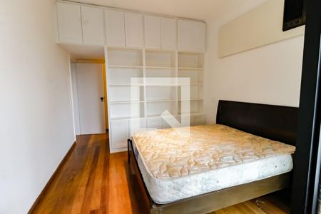 Apartamento à venda com 83m², 1 quarto e 2 vagasQuarto - Armários