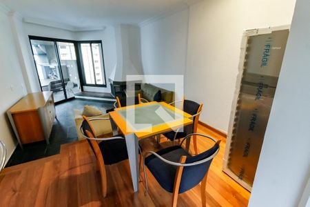 Apartamento à venda com 83m², 1 quarto e 2 vagasDetalhe Sala