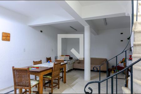 Sala de casa à venda com 2 quartos, 125m² em Jardim Santo Amaro, São Paulo