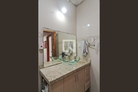 Apartamento à venda com 52m², 2 quartos e sem vaga Apartamento à venda com 52m², 2 quartos e sem vagaBanheiro