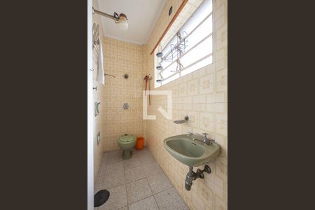 Apartamento para alugar com 238m², 3 quartos e 1 vaga Apartamento para alugar com 238m², 3 quartos e 1 vagaÁrea de Serviço - Banheiro