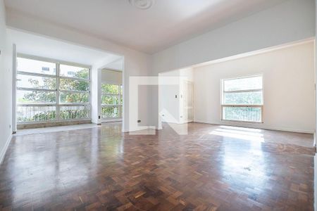 Apartamento para alugar com 238m², 3 quartos e 1 vaga Apartamento para alugar com 238m², 3 quartos e 1 vagaSala