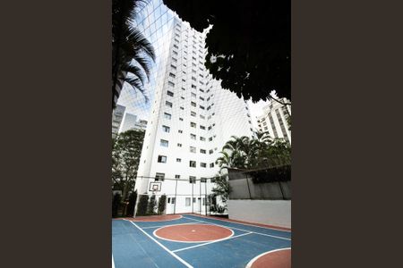 Apartamento à venda com 157m², 4 quartos e 2 vagasÁrea comum - fachada interna do prédio 