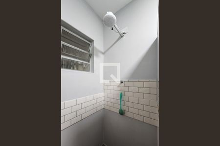 Casa à venda com 208m², 3 quartos e 2 vagasBanheiro 1