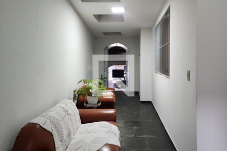 Casa à venda com 208m², 3 quartos e 2 vagasHall de Entrada 