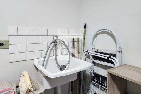 Casa à venda com 208m², 3 quartos e 2 vagasÁrea de Serviço 