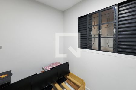 Casa à venda com 208m², 3 quartos e 2 vagasQuarto 3