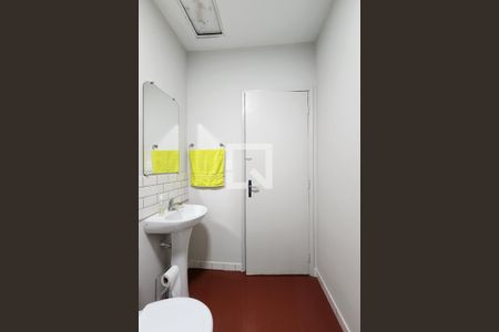 Casa à venda com 208m², 3 quartos e 2 vagasBanheiro 1