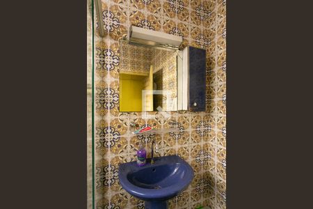 Casa à venda com 200m², 3 quartos e 1 vagaBanheiro