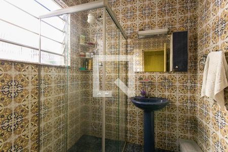 Casa à venda com 200m², 3 quartos e 1 vagaBanheiro