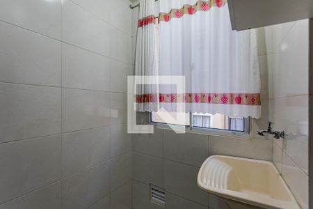 Apartamento para alugar com 55m², 3 quartos e 1 vagaÁrea de Serviço