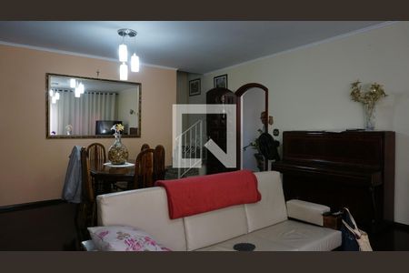 Sala de casa à venda com 3 quartos, 260m² em Cidade São Francisco, São Paulo