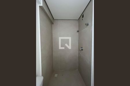 Apartamento à venda com 15721m², 2 quartos e 1 vagaBanheiro do Quarto 2