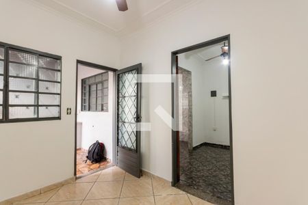 Casa para alugar com 90m², 1 quarto e 1 vagaSala