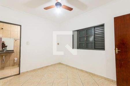 Casa para alugar com 90m², 1 quarto e 1 vagasuite