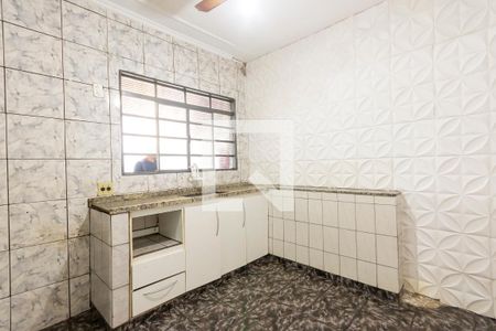 Casa para alugar com 90m², 1 quarto e 1 vagacozinha