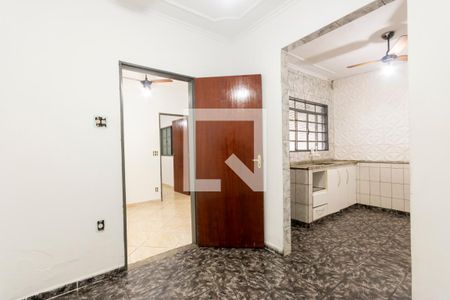 Casa para alugar com 90m², 1 quarto e 1 vagacozinha