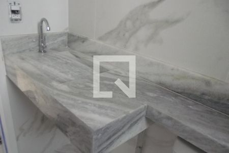 Apartamento para alugar com 48m², 2 quartos e sem vagaBanheiro