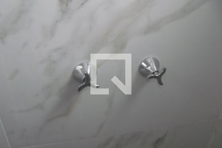 Apartamento para alugar com 48m², 2 quartos e sem vagaBanheiro