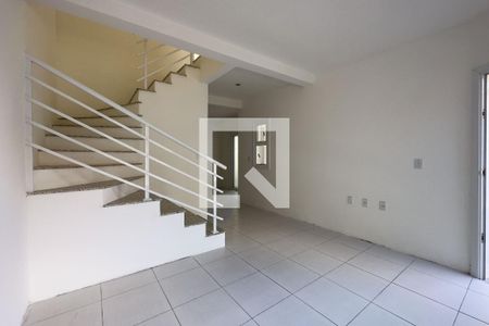 Sala de casa de condomínio à venda com 3 quartos, 106m² em Tristeza, Porto Alegre