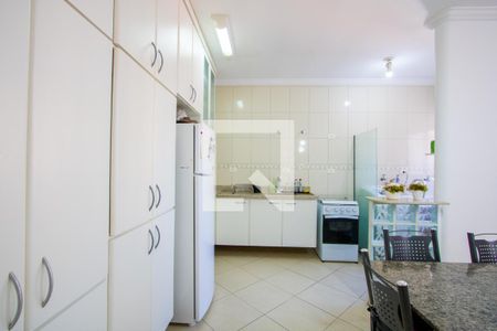 Apartamento à venda com 72m², 2 quartos e 1 vagaCozinha