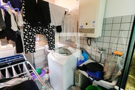 Apartamento à venda com 100m², 4 quartos e 2 vagas Apartamento à venda com 100m², 4 quartos e 2 vagasÁrea de Serviço