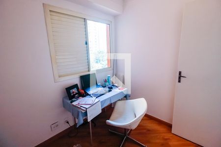 Apartamento à venda com 100m², 4 quartos e 2 vagas Apartamento à venda com 100m², 4 quartos e 2 vagasQuarto 3