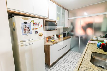 Apartamento à venda com 100m², 4 quartos e 2 vagas Apartamento à venda com 100m², 4 quartos e 2 vagasCozinha - Armários