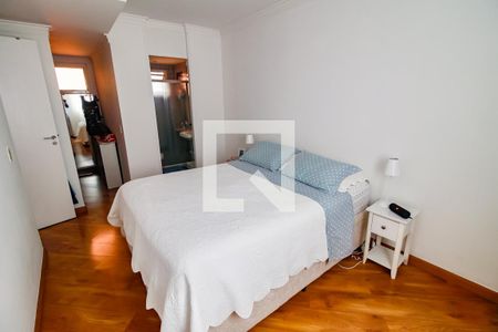 Apartamento à venda com 100m², 4 quartos e 2 vagas Apartamento à venda com 100m², 4 quartos e 2 vagasSuíte