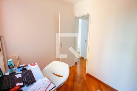Apartamento à venda com 100m², 4 quartos e 2 vagas Apartamento à venda com 100m², 4 quartos e 2 vagasQuarto 3