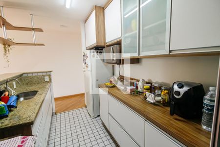 Apartamento à venda com 100m², 4 quartos e 2 vagas Apartamento à venda com 100m², 4 quartos e 2 vagasCozinha - Armários