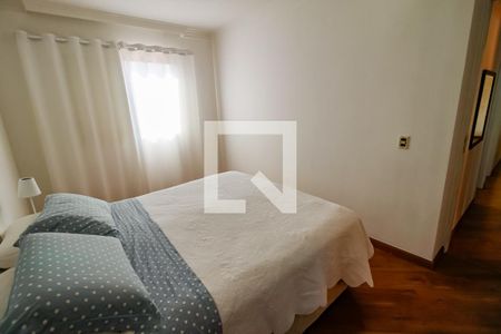 Apartamento à venda com 100m², 4 quartos e 2 vagas Apartamento à venda com 100m², 4 quartos e 2 vagasSuíte
