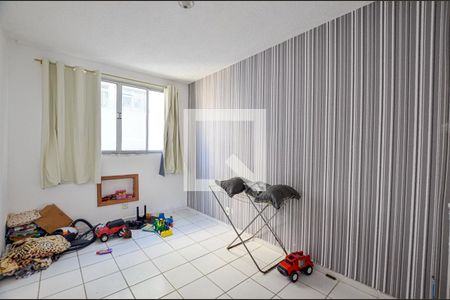Quarto de apartamento à venda com 2 quartos, 48m² em Maria Paula, Niterói