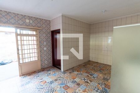 Casa à venda com 323m², 4 quartos e 3 vagasCozinha