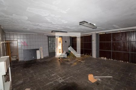 Casa à venda com 323m², 4 quartos e 3 vagasGaragem