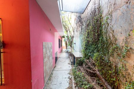 Casa à venda com 323m², 4 quartos e 3 vagasCorredor