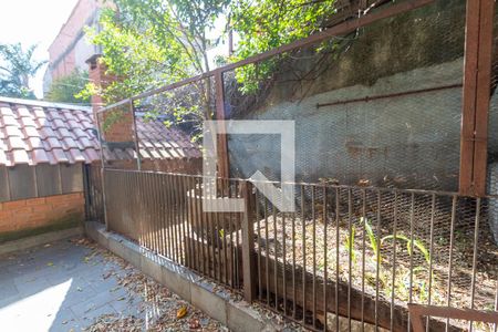 Casa à venda com 323m², 4 quartos e 3 vagasQuintal