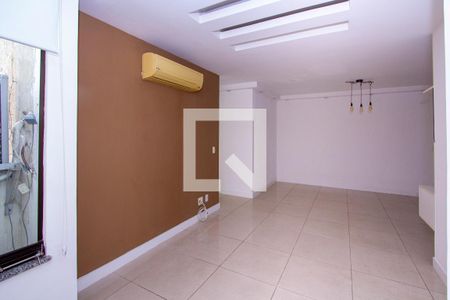 Sala de apartamento para alugar com 3 quartos, 110m² em Icaraí, Niterói