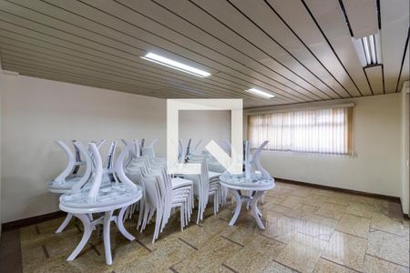 Apartamento à venda com 199m², 4 quartos e 4 vagasÁrea comum - Salão de festas