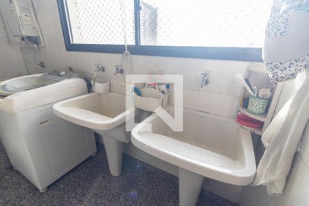 Apartamento à venda com 199m², 4 quartos e 4 vagasLavanderia